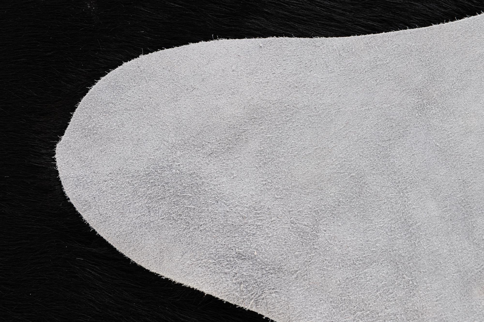 6' 2 x 6' 10 Cowhide Leather Rug