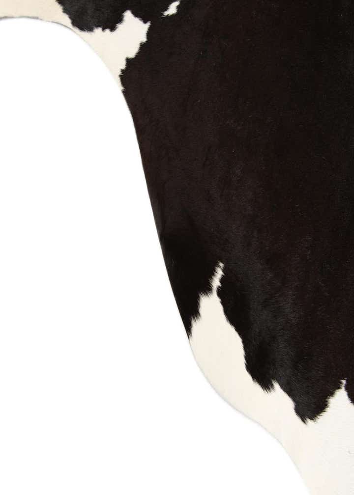 5' 2 x 6' 8 Cowhide Leather Rug
