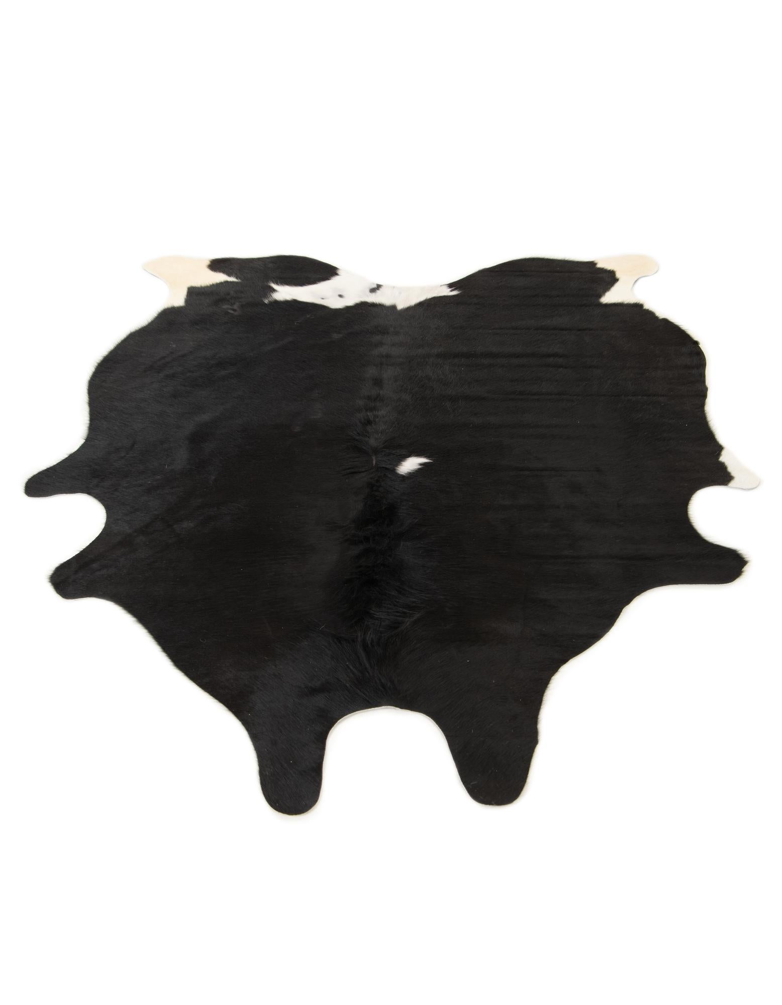 5' 1 x 6' 5 Cowhide Leather Rug