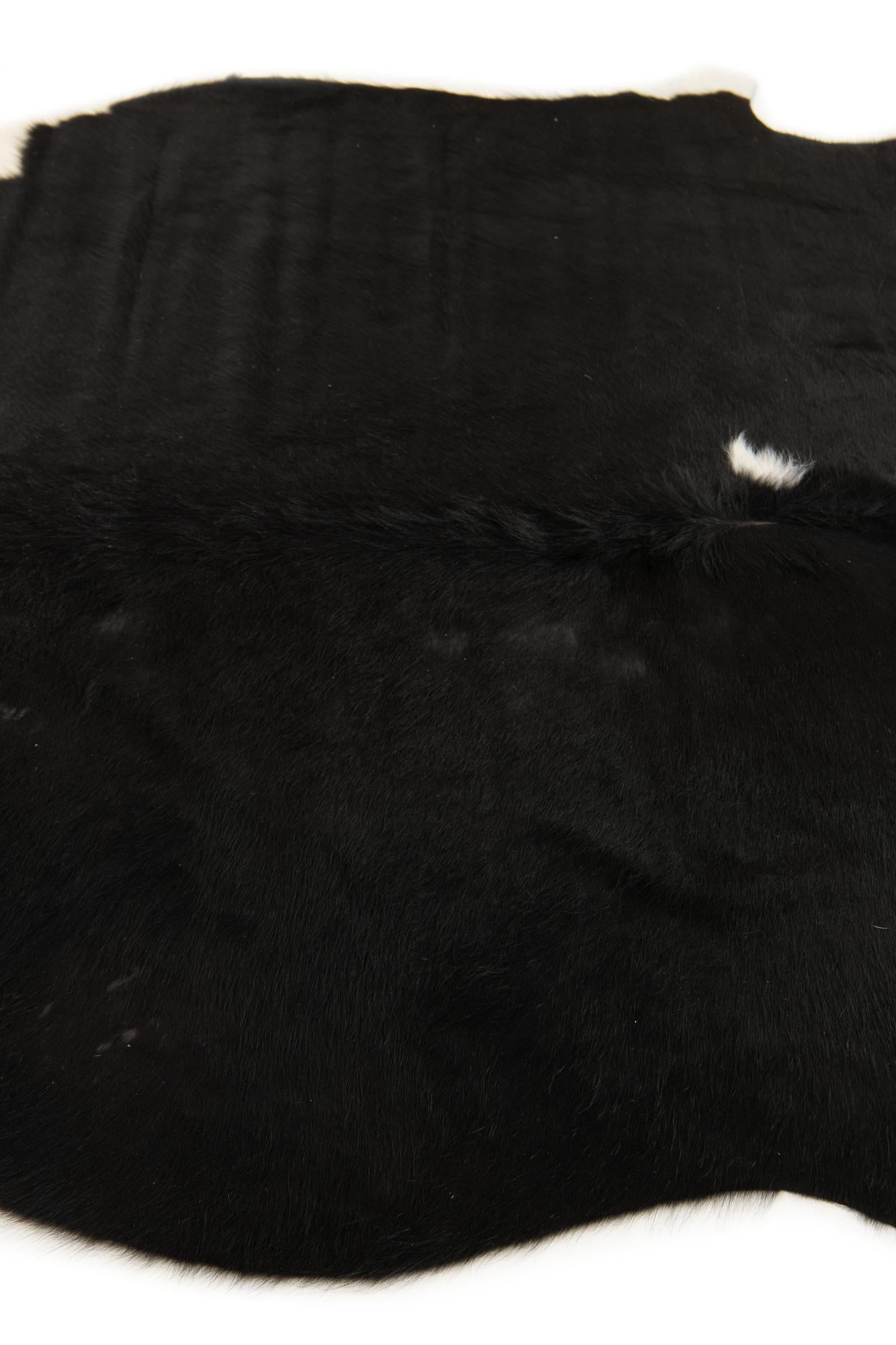 5' 1 x 6' 5 Cowhide Leather Rug