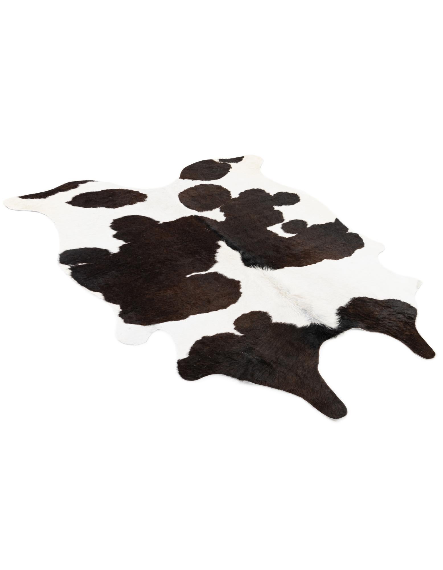 4' 8 x 5' 7 Cowhide Leather Rug