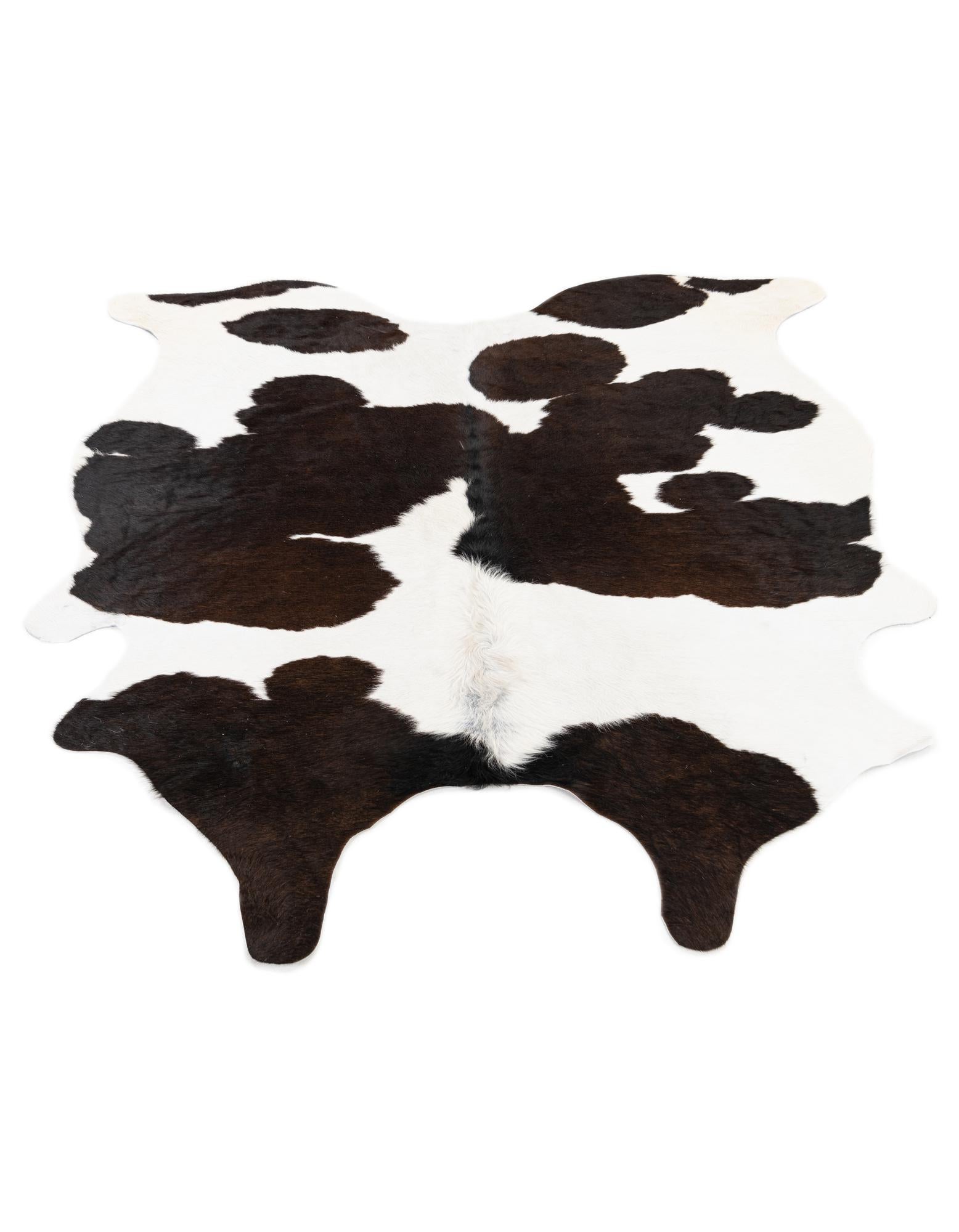 4' 8 x 5' 7 Cowhide Leather Rug