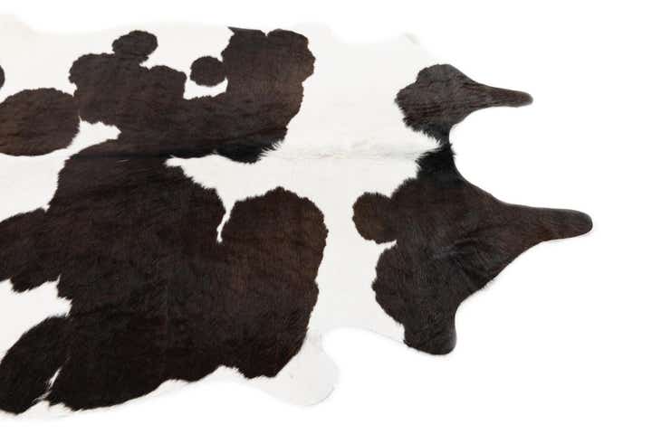 4' 8 x 5' 7 Cowhide Leather Rug