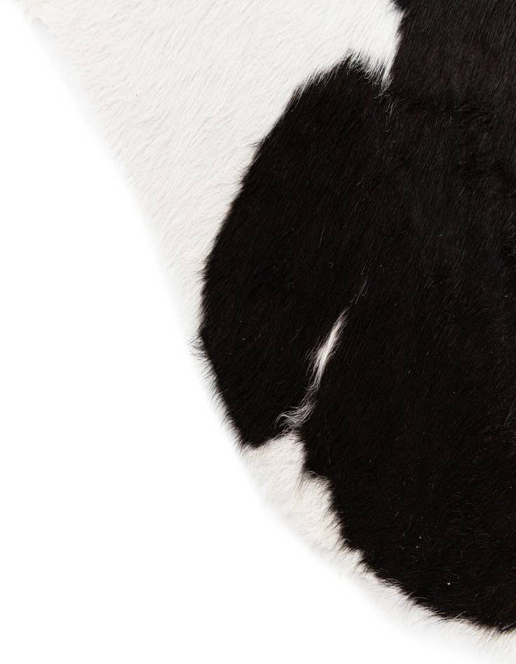 Detail image of 4' 8 x 5' 7 Cowhide Leather Rug