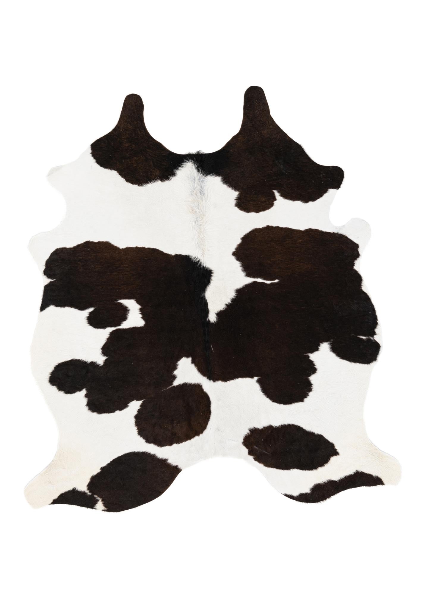 4' 8 x 5' 7 Cowhide Leather Rug