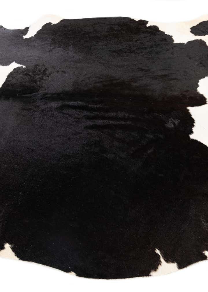 5' 4 x 6' 8 Cowhide Leather Rug