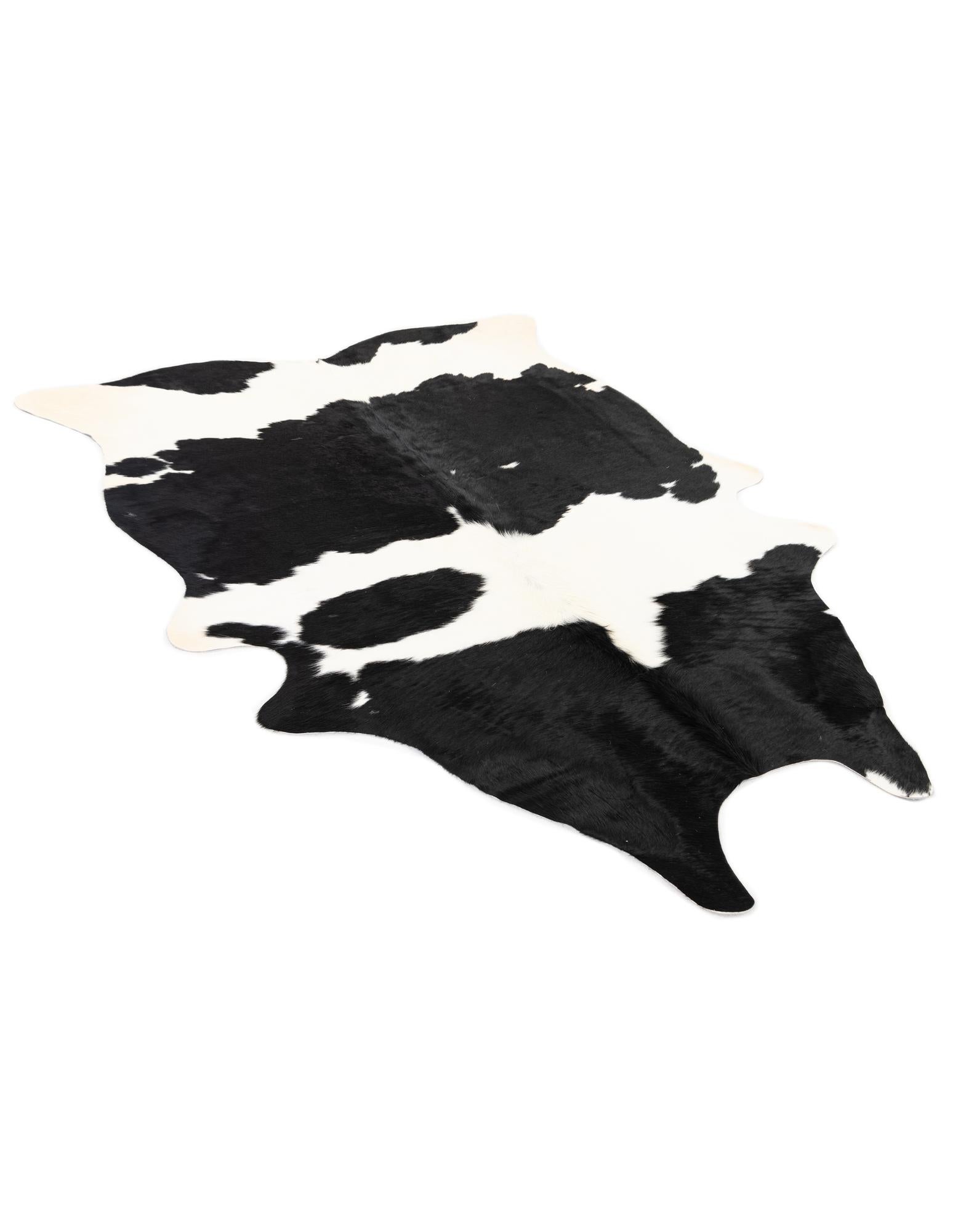 4' 8 x 6' 3 Cowhide Leather Rug