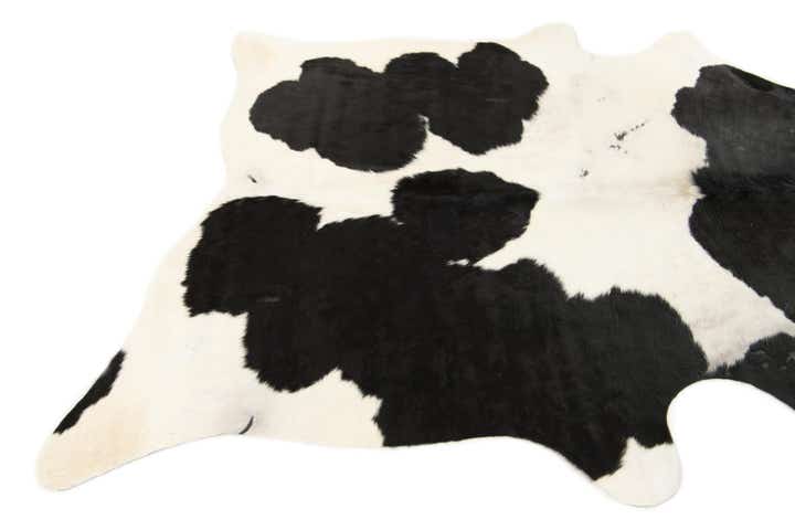 5' 6 x 6' 1 Cowhide Leather Rug