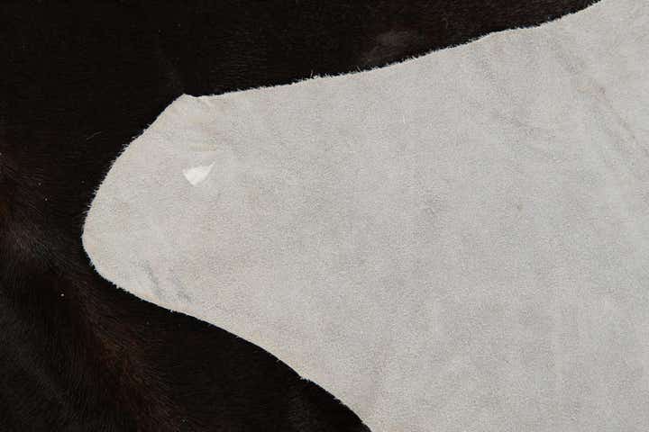5' 7 x 6' 2 Cowhide Leather Rug