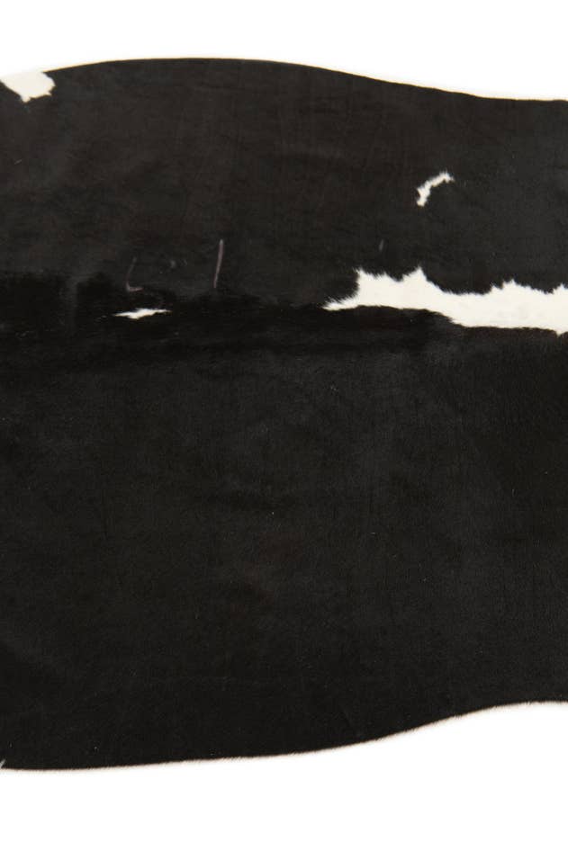 Detail image of 4' 1 x 6' 2 Cowhide Leather Rug