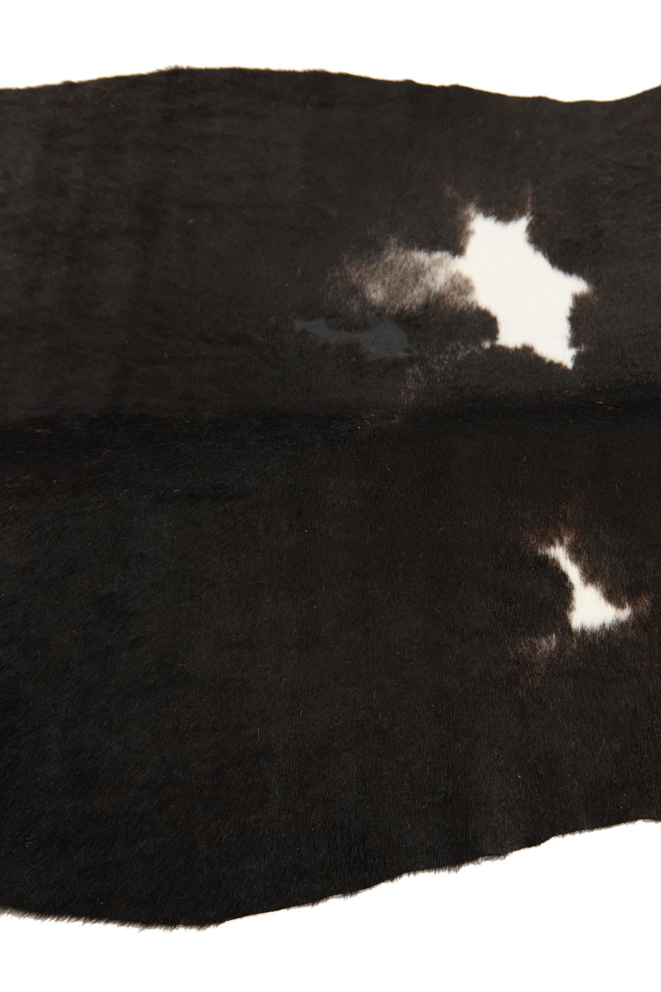 4' 3 x 4' 10 Cowhide Leather Rug