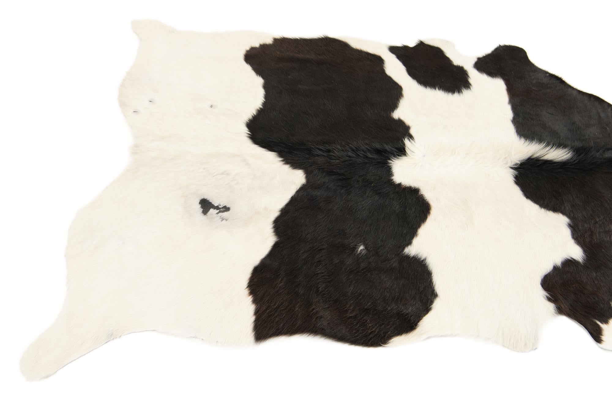 4' 11 x 5' 8 Cowhide Leather Rug