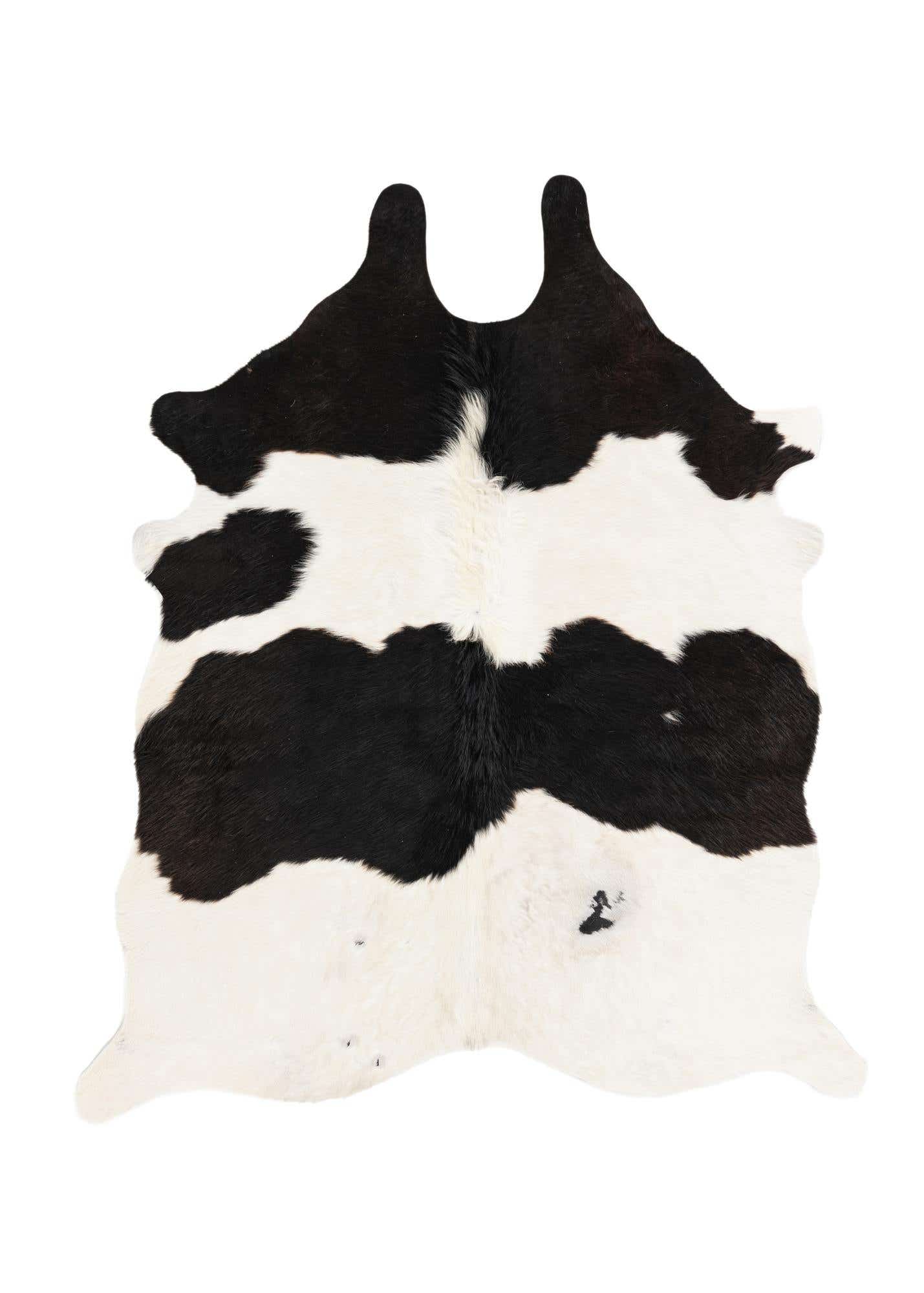 4' 11 x 5' 8 Cowhide Leather Rug