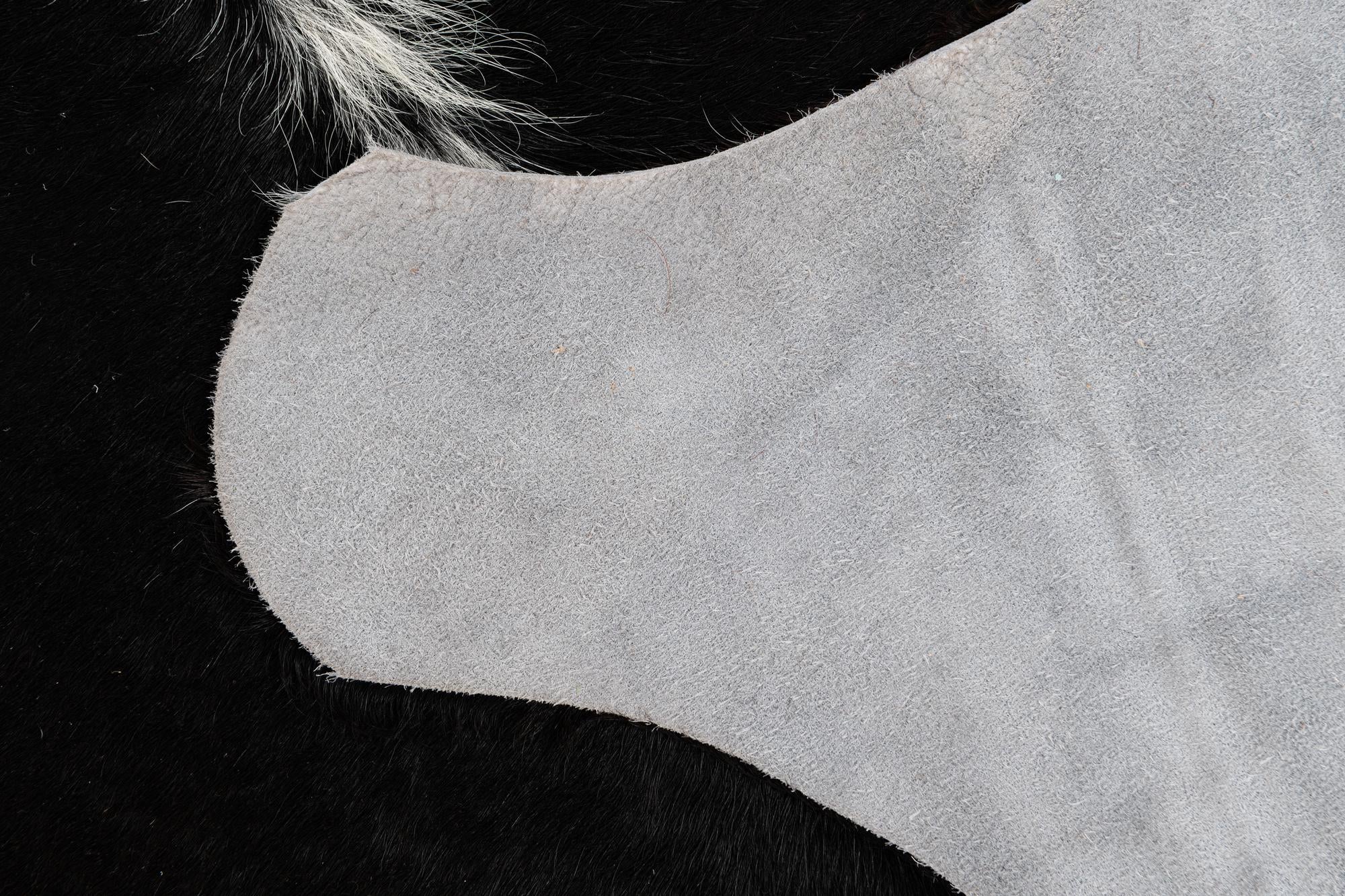 4' 8 x 5' 7 Cowhide Leather Rug