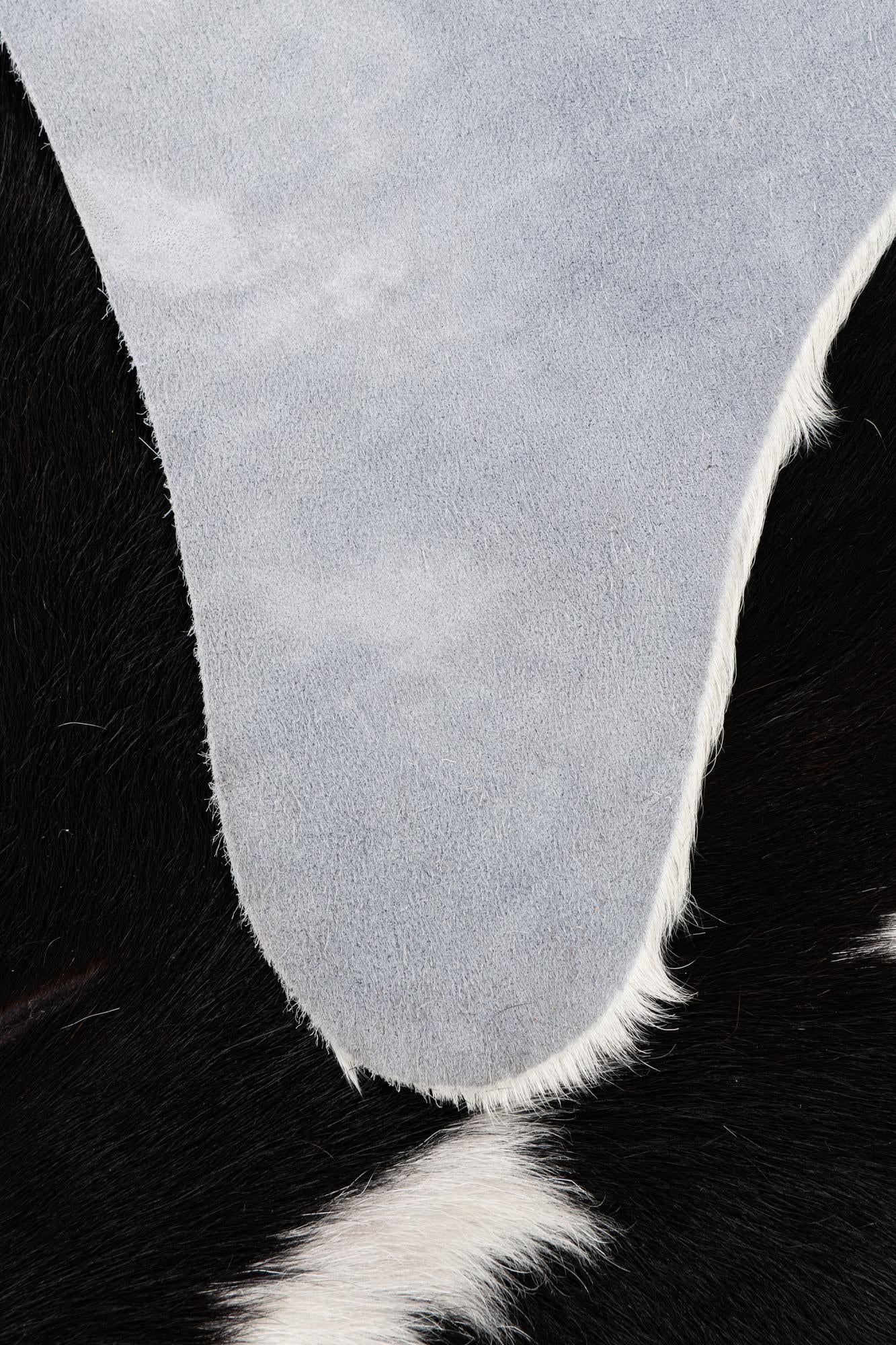 4' 8 x 5' 9 Cowhide Leather Rug