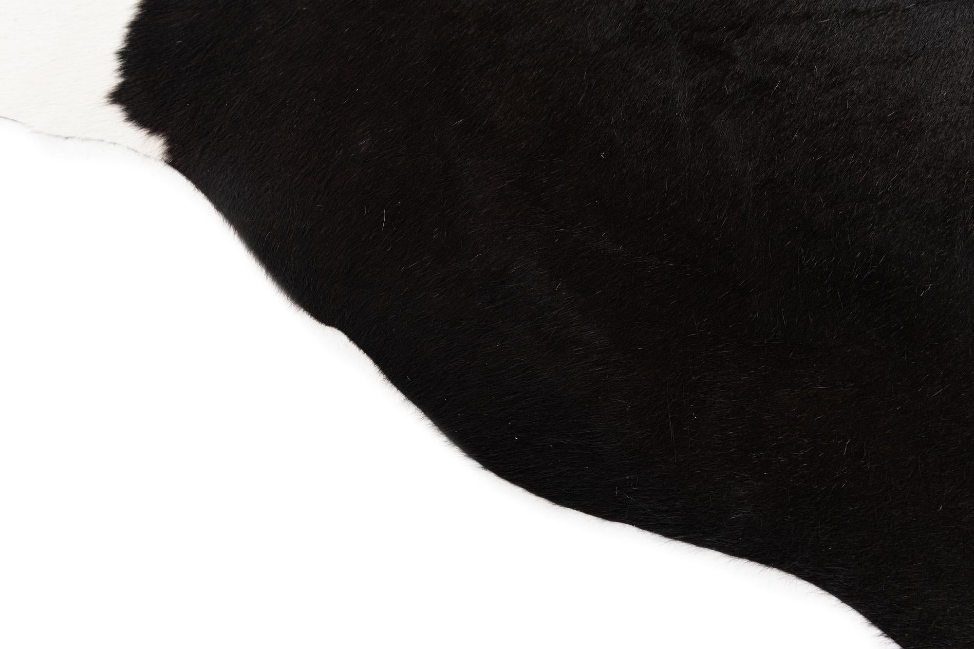 5' x 5' 9 Cowhide Leather Rug