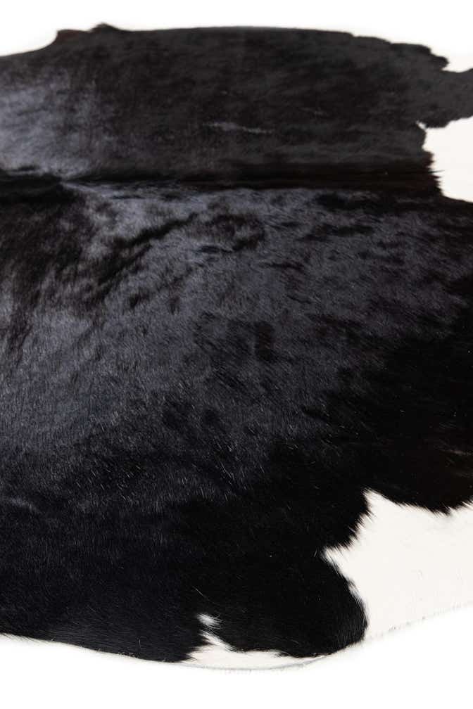 5' 3 x 6' 9 Cowhide Leather Rug