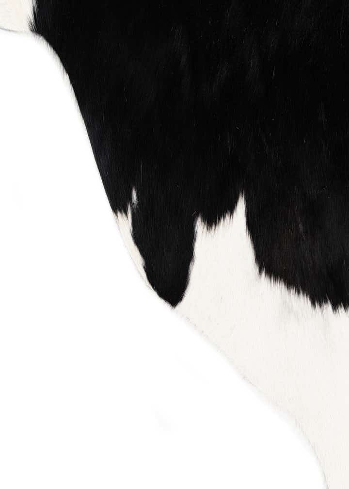 5' 3 x 6' 9 Cowhide Leather Rug