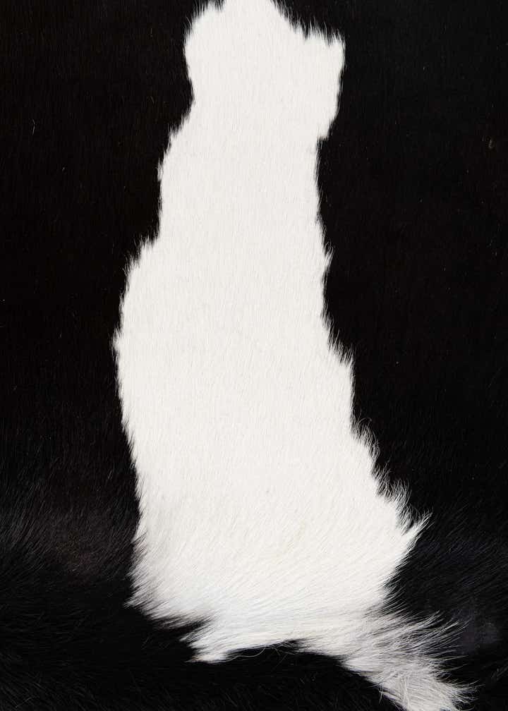 5' 3 x 6' 9 Cowhide Leather Rug