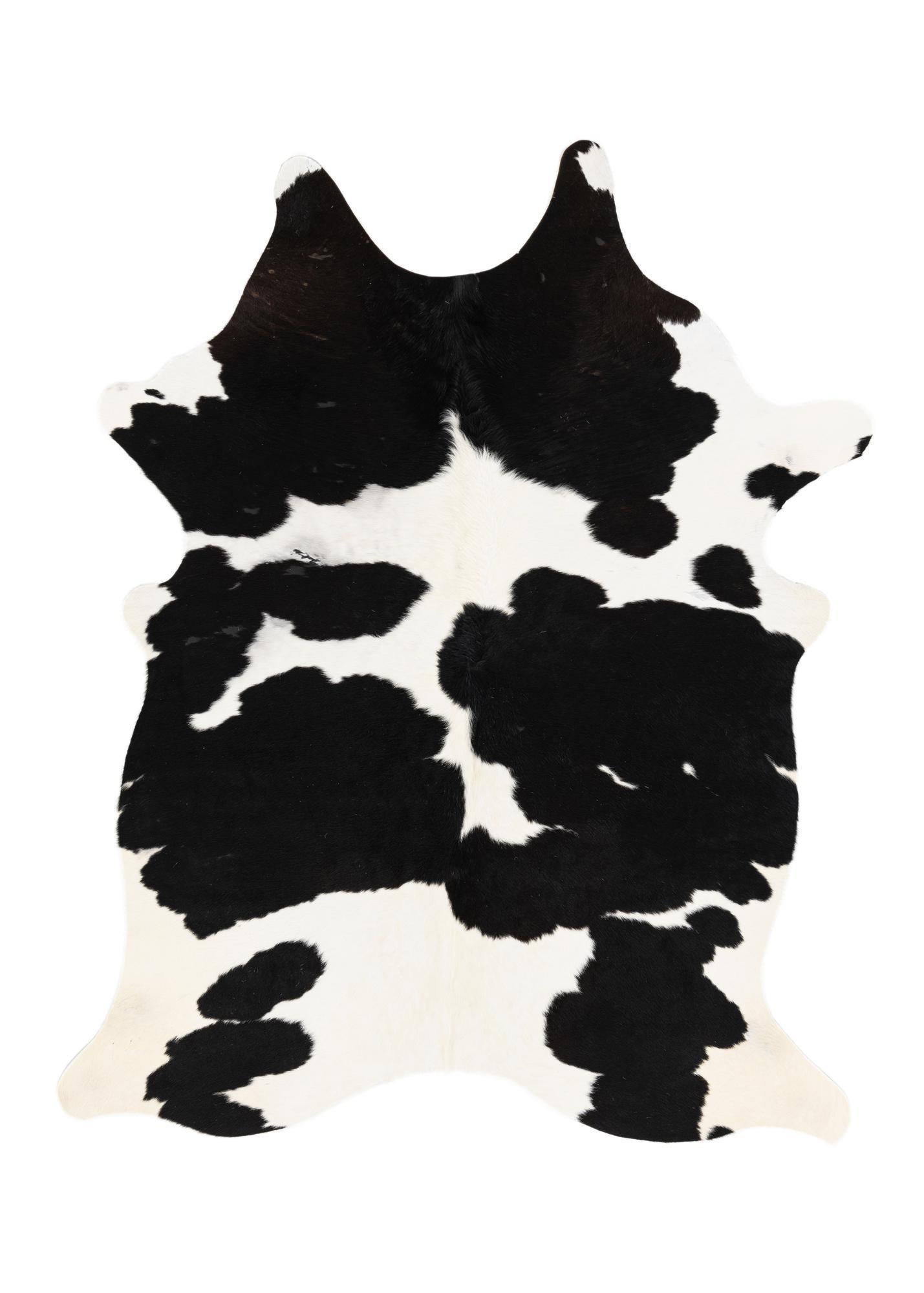5' 2 x 6' 6 Cowhide Leather Rug