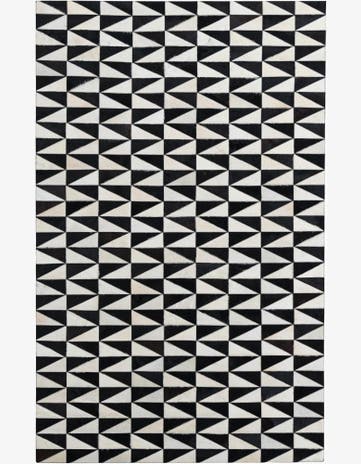 5' x 7' 10 Cowhide Leather Rug