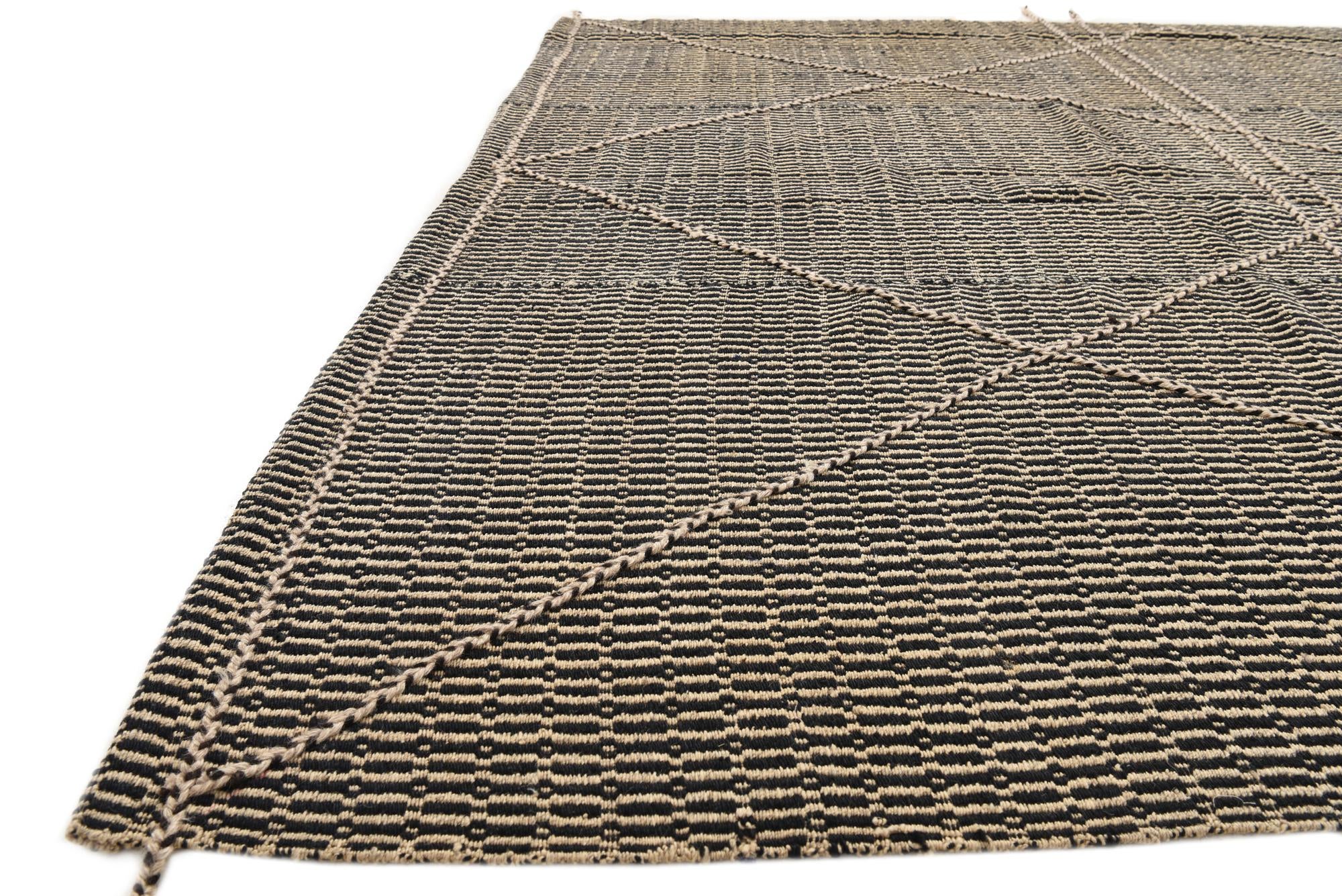 7' 8 x 9' 8 Hand Knotted Darya Wool Rug