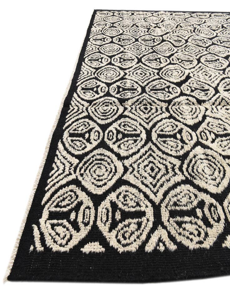 Detail image of 8' 2 x 10' 4  Hand Knotted Darya Wool Rug