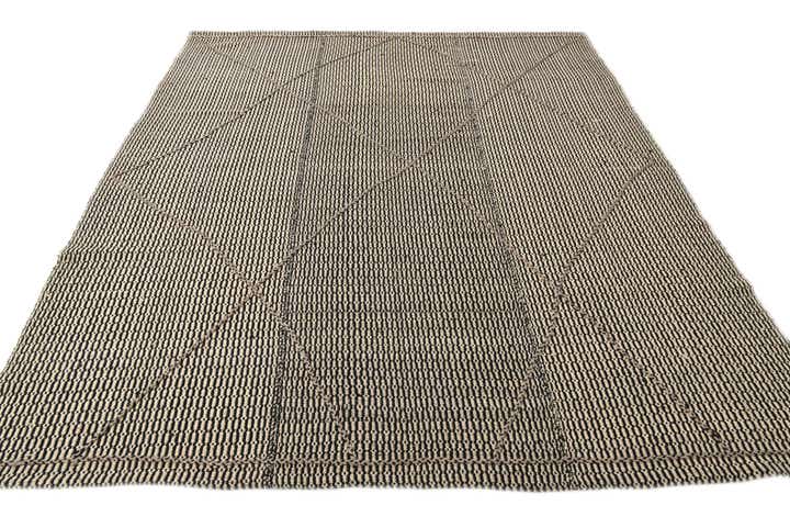 7' 10 x 9' 5 Hand Knotted Darya Wool Rug