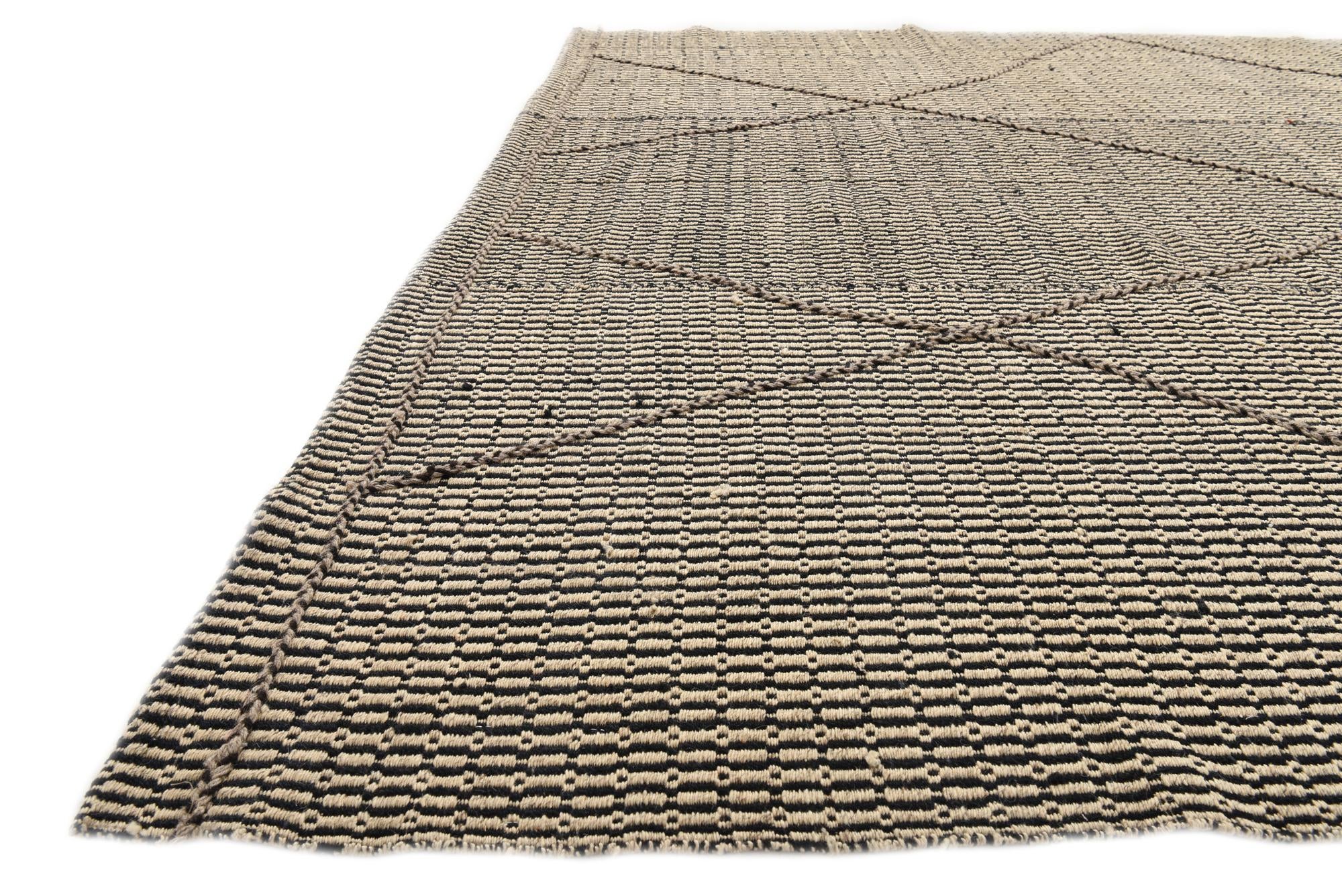 7' 10 x 9' 5 Hand Knotted Darya Wool Rug