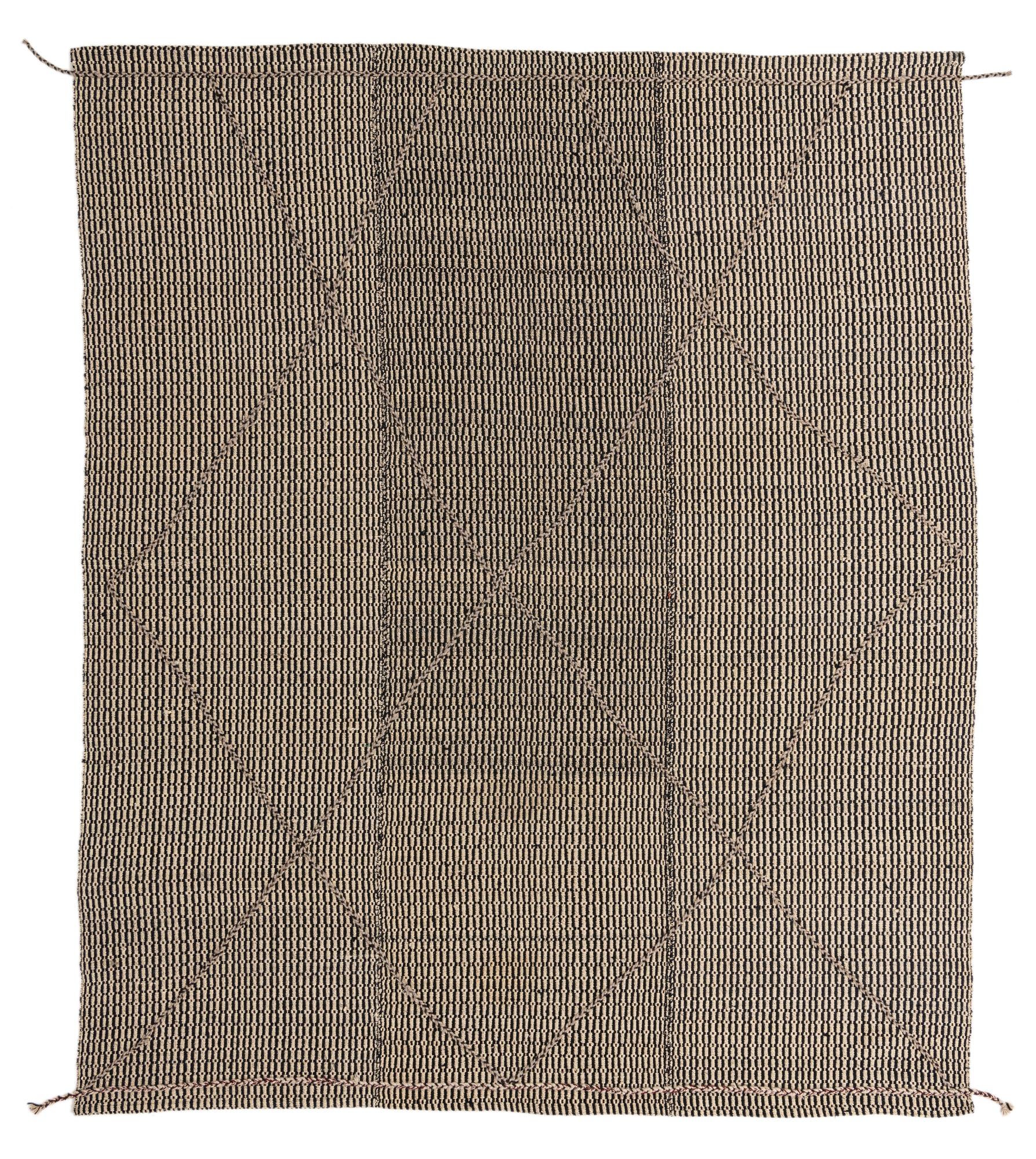 7' 10 x 9' 5 Hand Knotted Darya Wool Rug