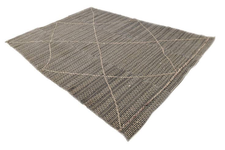 Detail image of 7' 4 x 10' 2 Hand Knotted Darya Wool Rug