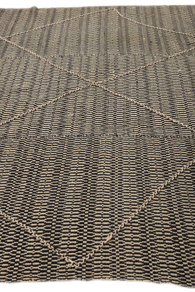 7' 4 x 10' 2 Hand Knotted Darya Wool Rug