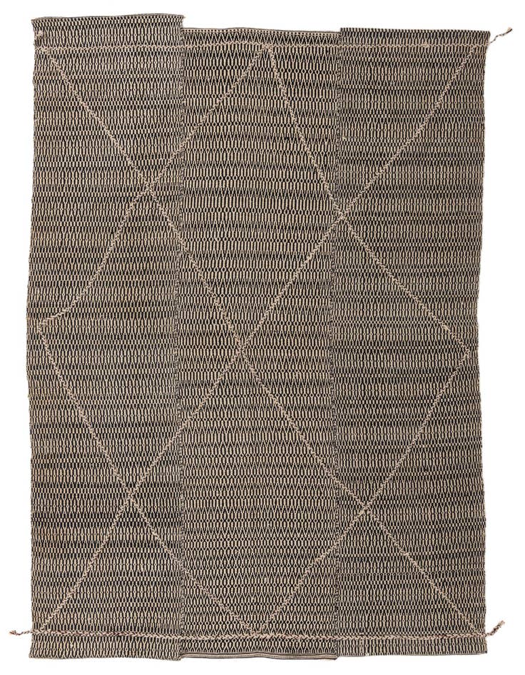 Detail image of 7' 4 x 10' 2 Hand Knotted Darya Wool Rug
