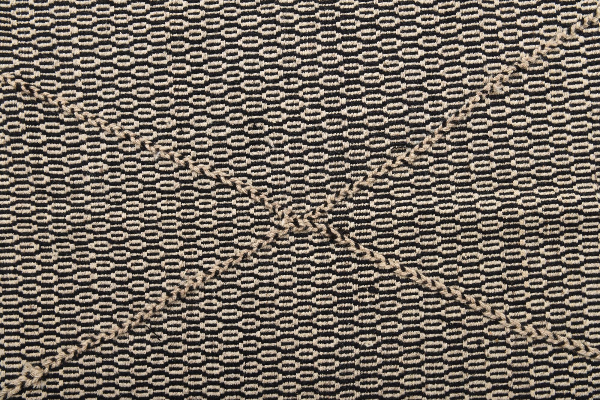 9' 9 x 14' 3 Hand Knotted Darya Wool Rug