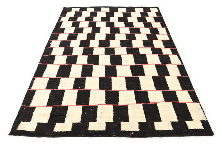 5' 6 x 8' 1 Hand Knotted Darya Wool Rug