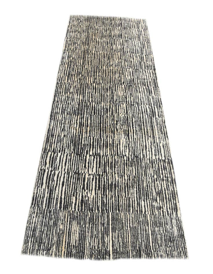 Detail image of 5' x 7' 9 Hand Knotted Darya Wool Rug