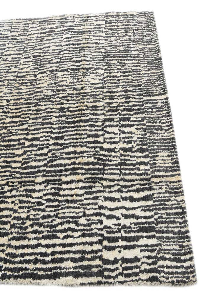 5' x 7' 9 Hand Knotted Darya Wool Rug