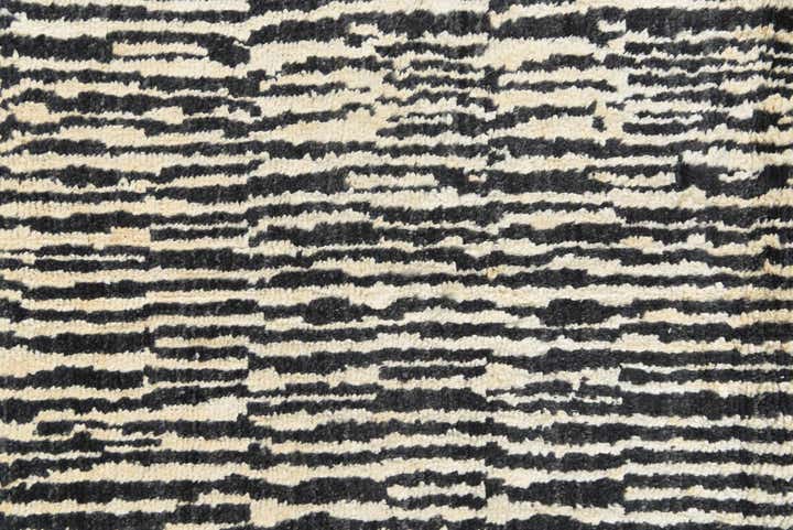 5' x 7' 9 Hand Knotted Darya Wool Rug