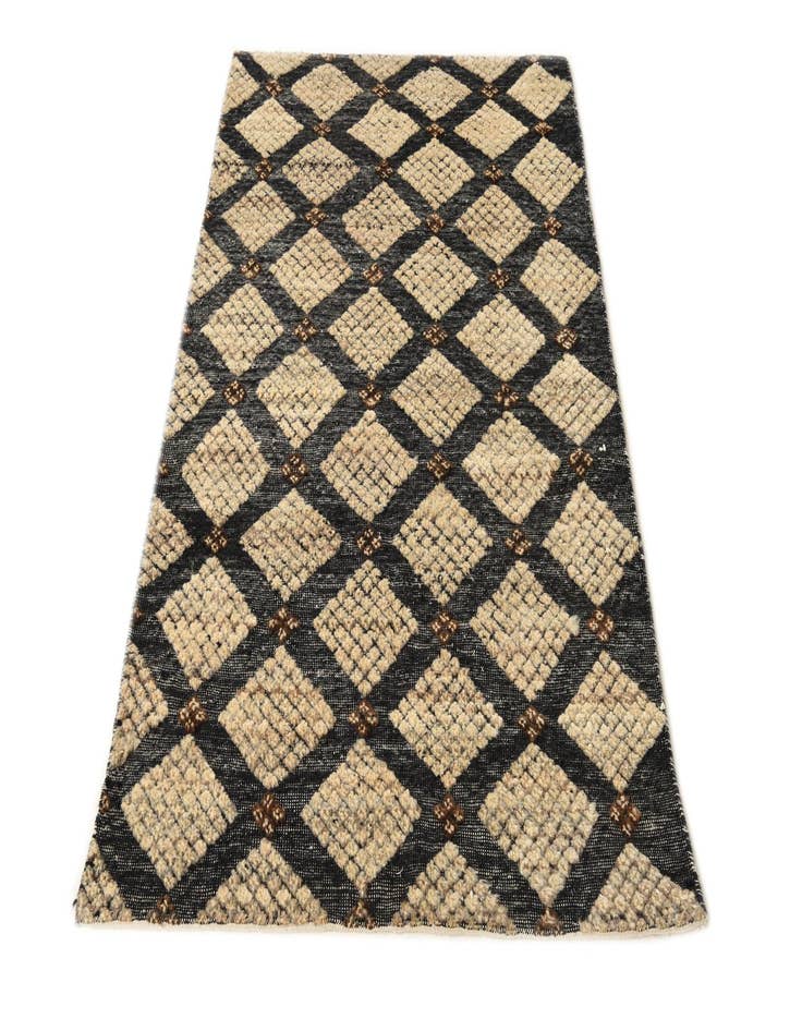 Detail image of 3' 8 x 5' 9  Hand Knotted Darya Wool Rug