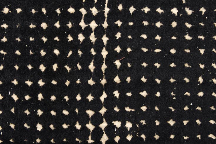 Detail image of 7' 9 x 9' 10 Hand Knotted Darya Wool Rug