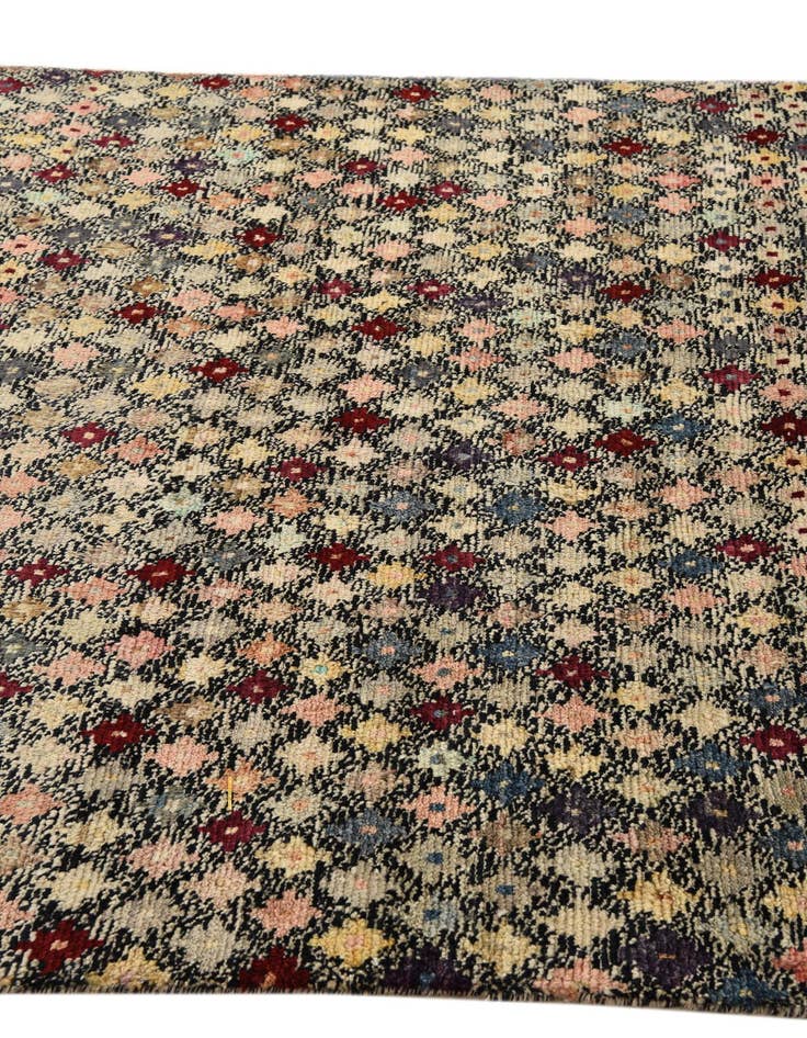 Detail image of 5' 3 x 8'  Hand Knotted Darya Wool Rug