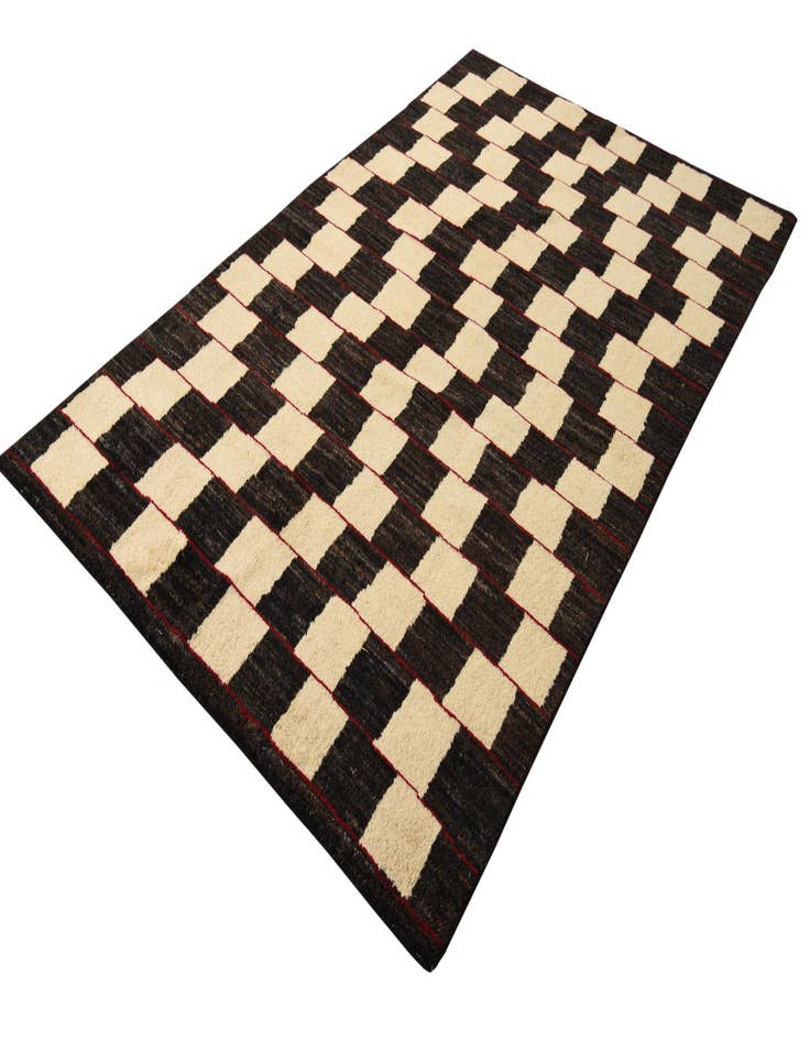 Detail image of 5' x 8' 2  Hand Knotted Darya Wool Rug