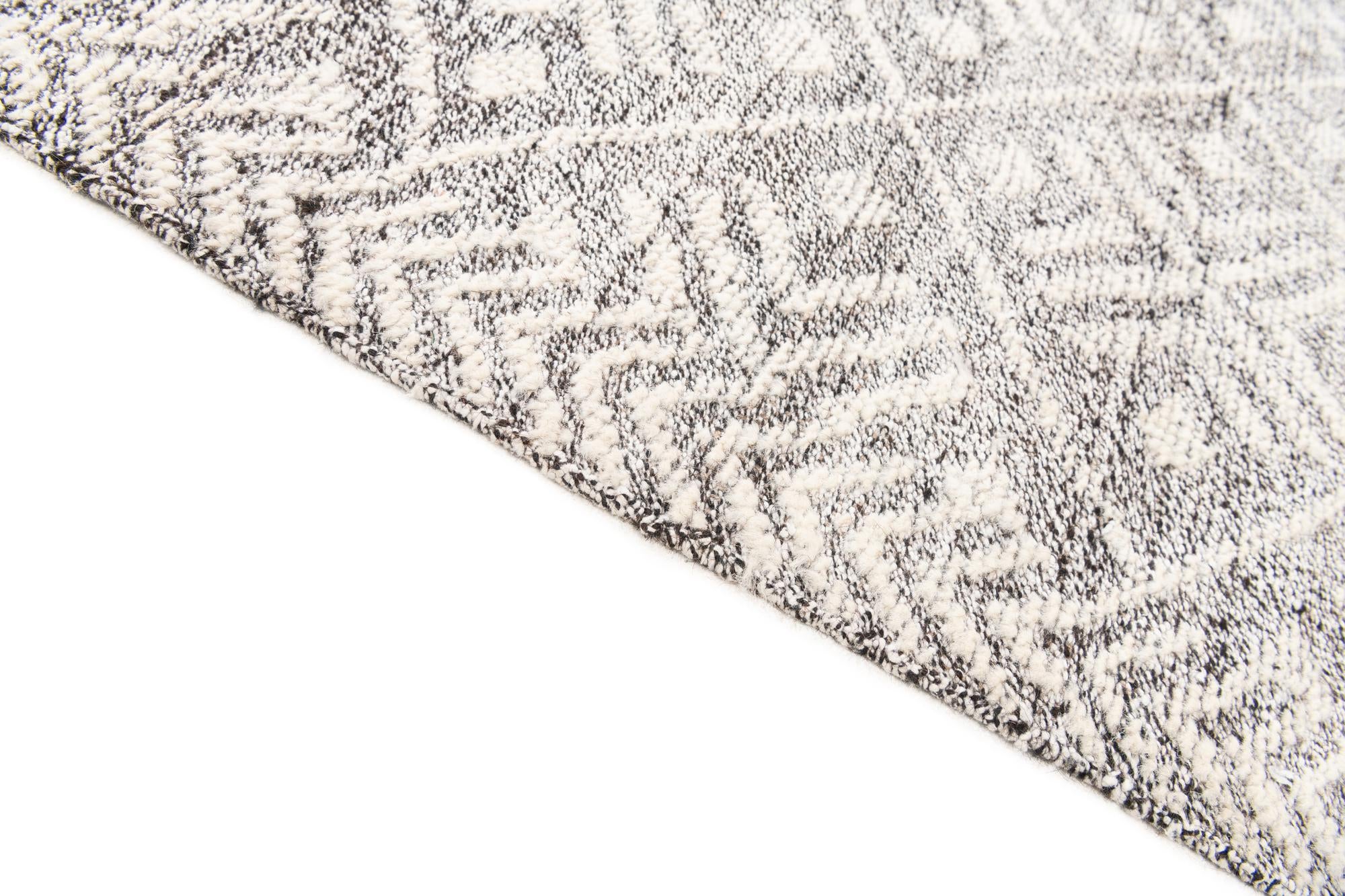 9' 4 x 12' 1 Hand Knotted Darya Wool Rug