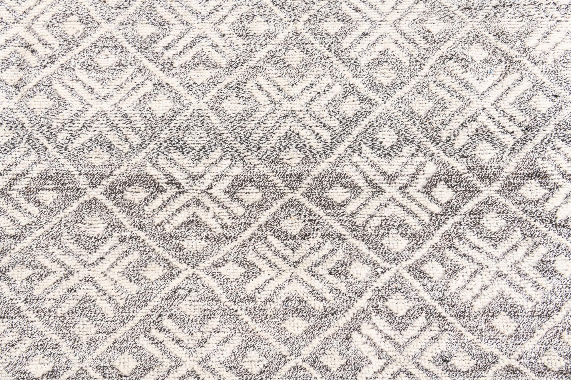 9' 4 x 12' 1 Hand Knotted Darya Wool Rug