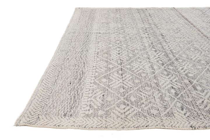 8' 2 x 10' Hand Knotted Darya Wool Rug