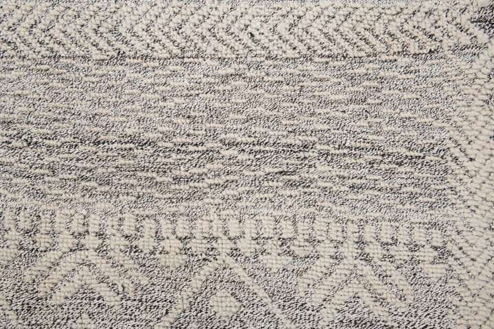 8' 2 x 10' Hand Knotted Darya Wool Rug