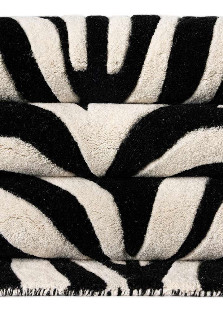 4' 1 x 6' 1 Hand Tufted Safari Wool Rug