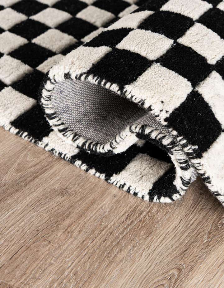 9' x 12' Hand Tufted Wool Rug