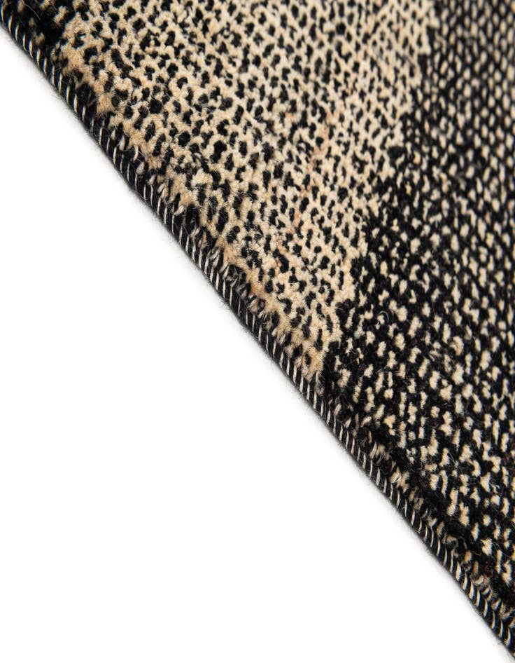 Detail image of 4' 7 x 6' 8 Hand Knotted Kashkuli Gabbeh Rug
