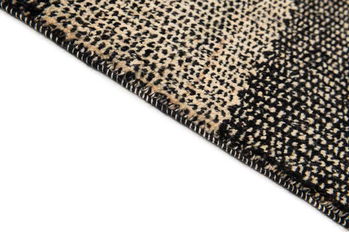 4' 7 x 6' 8 Hand Knotted Kashkuli Gabbeh Rug
